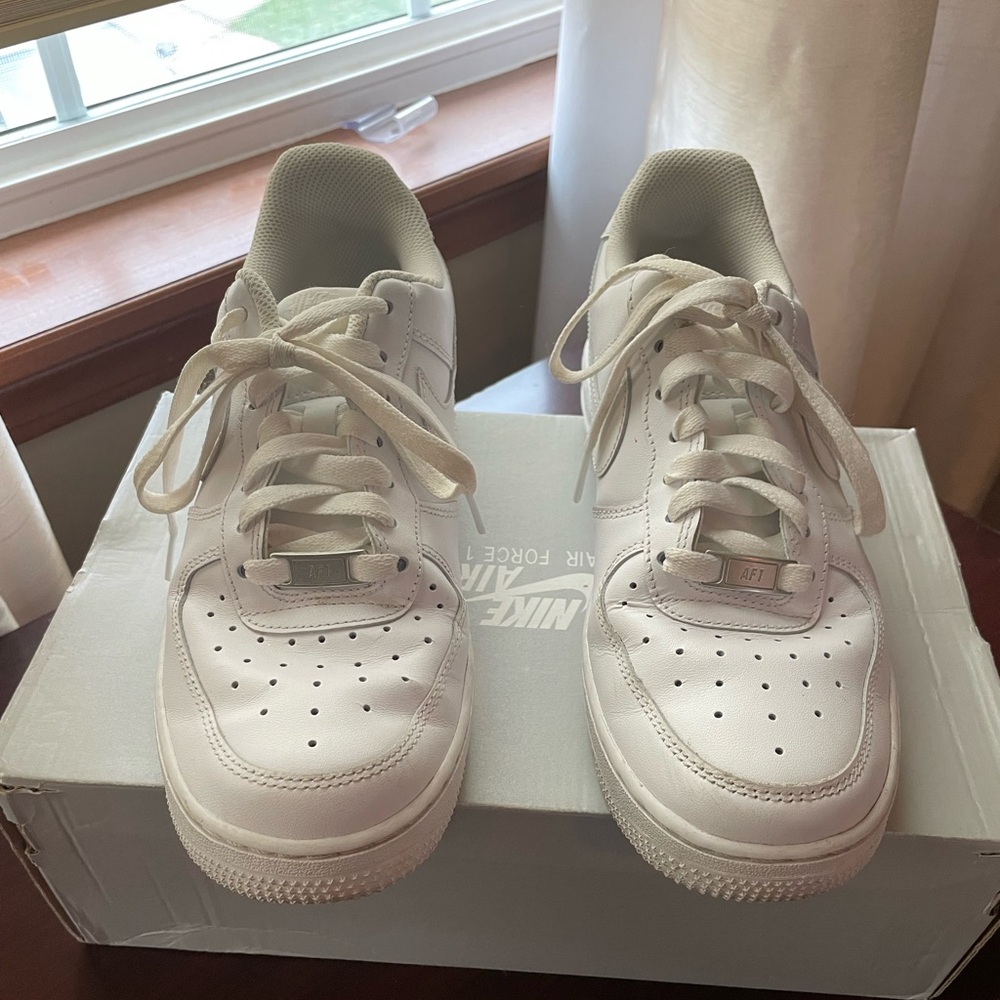 Women’s Air Force 1 Nikes. GUC with box